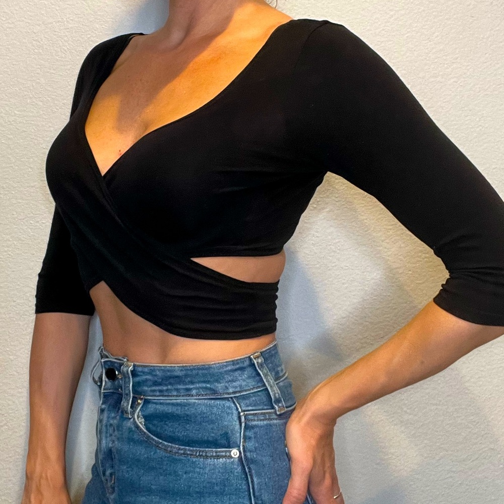 Nasty Gal Black Cropped Top Size Small